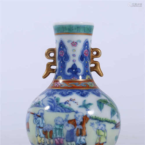 Qing Dynasty Qianlong powder color baby play picture double ear bottle