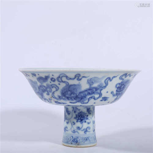 Chenghua blue and white animal pattern bowl in Ming Dynasty