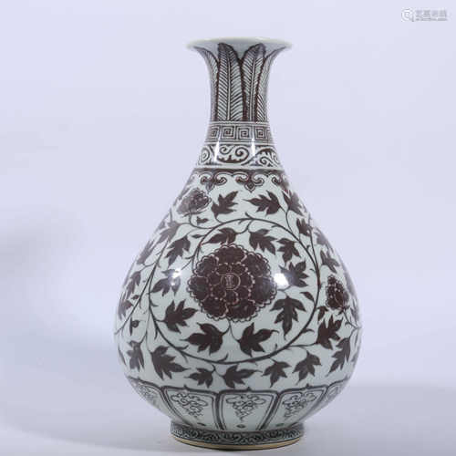 A spring vase with lotus pattern and red tangled branches in glaze in Ming Dynasty