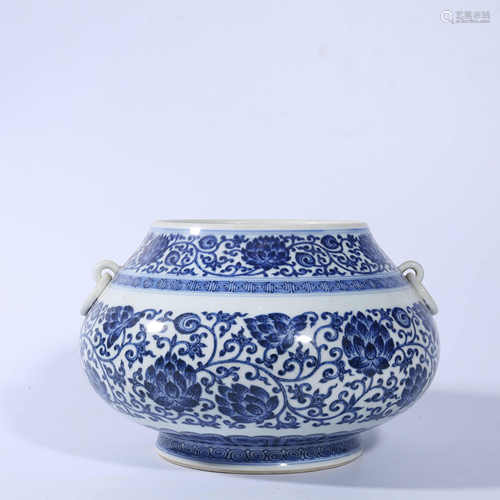 Qing Dynasty Qianlong blue and white lotus pot