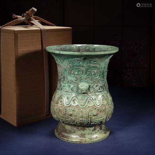 CHINESE BRONZE ZUN, WESTERN ZHOU DYNASTY