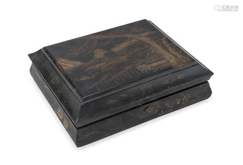 A JAPANESE BLACK AND GOLD LAQUER WOOD CASE. END 19TH CENTURY.