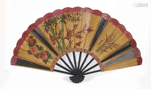 TWO LARGE CHINESE WOOD AND PAPER DECORATED FANS. 20TH CENTURY.