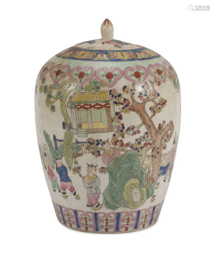 A CHINESE POLYCHROME PORCELAIN VASE. 20TH CENTURY