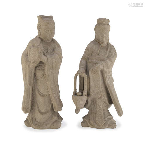 A PAIR OF CHINESE CERAMIC SCULPTURES DEPICTING WAITERS. 20TH CENTURY. A BROKEN NECK.