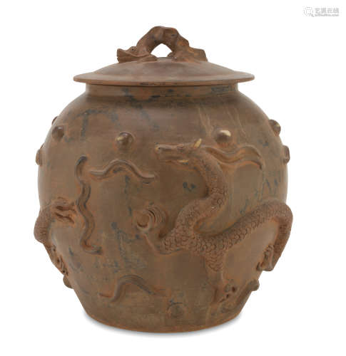 A CHINESE EARTHENWARE CACHEPOT. 20TH CENTURY. DEFECT.