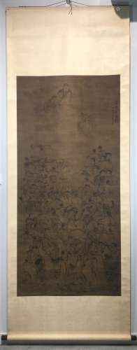 绢本水墨卷轴画，中国，19世纪 右上角绘三宝图，上有人物献卷，右上角有题款及印章；佩戴尺寸：202.5 x 96 cm