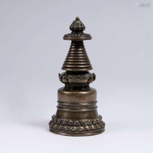 Bronze-Stupa.