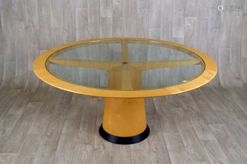 Giorgetti éditeur - Guéridon Design.