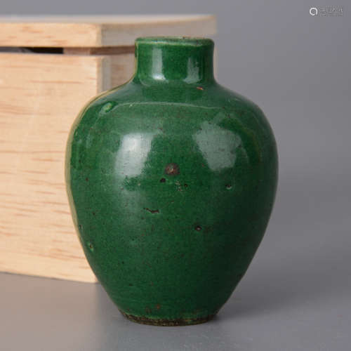 清代綠釉壺