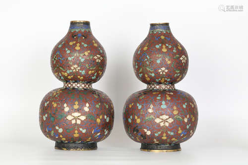 A pair of cloisonne gourd bottles