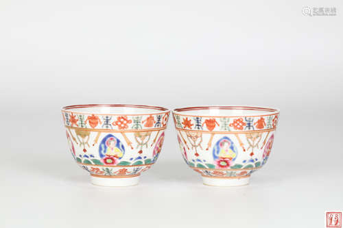 Qing，A pair of Fencai cups