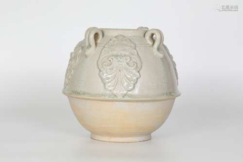 Ming，Celadon Glazed Jar