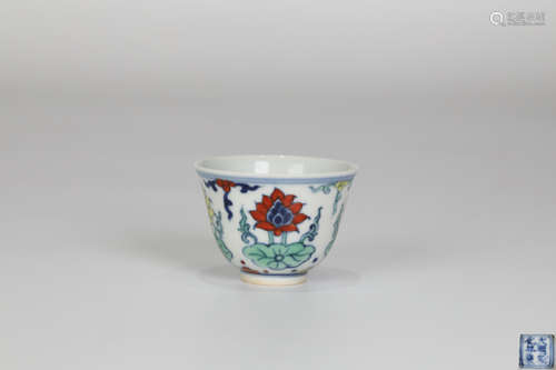 Ming, Doucai Pattern Cup