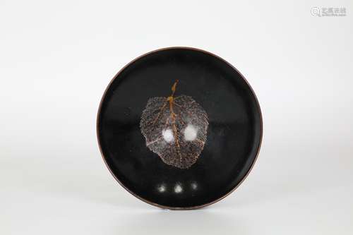 Ming，black glaze leaf cup