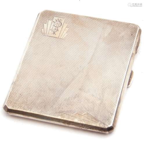 Art Deco silver cigarette case of rectangular form, engine turned decorated with stylised