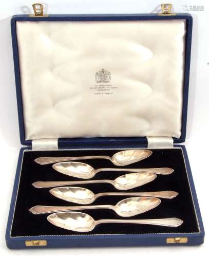 Set of six silver Mappin & Webb grapefruit spoons, Sheffield 1961, in original fitted velvet and