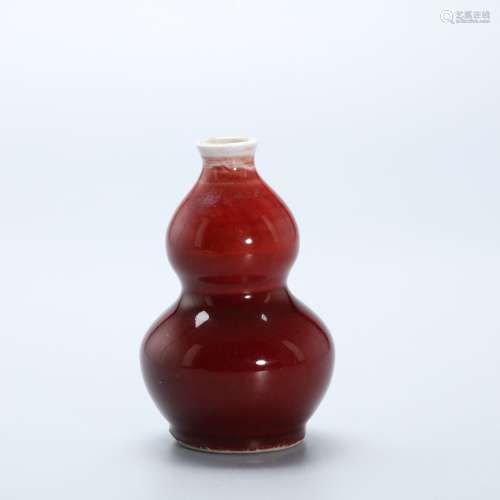 清 红釉葫芦瓶