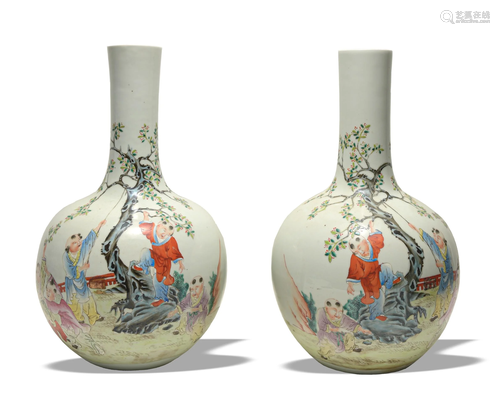 Pair of Chinese Famille Rose Vases, Republic