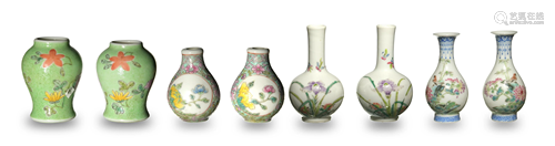 4 Pairs of Chinese Miniature Vases, Republic