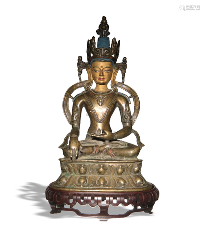 Tibetan Bronze Figure of Akshobhya, 13/14th Century