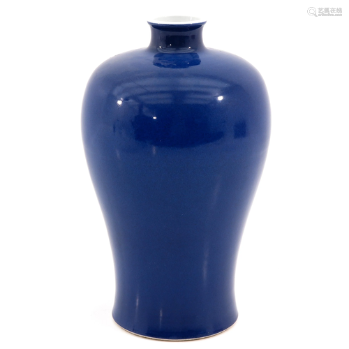 A Blue Glaze Meiping Vase