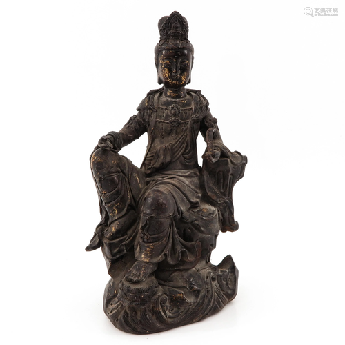 A Bronze Quanyin Sculpture