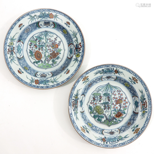 A Pair of Ducai Decor Plates