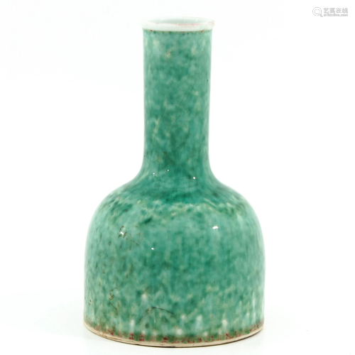 A Green Glaze Vase