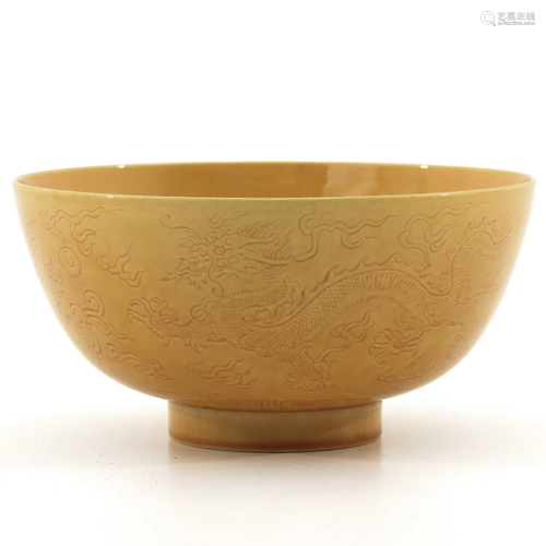 A Yellow Glaze Bowl