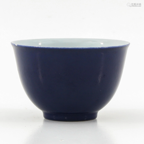 A Blue Glaze Cup