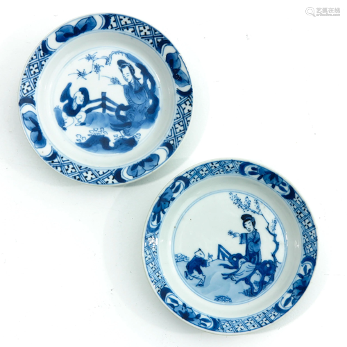 A Pair of Blue and White Small Dishes