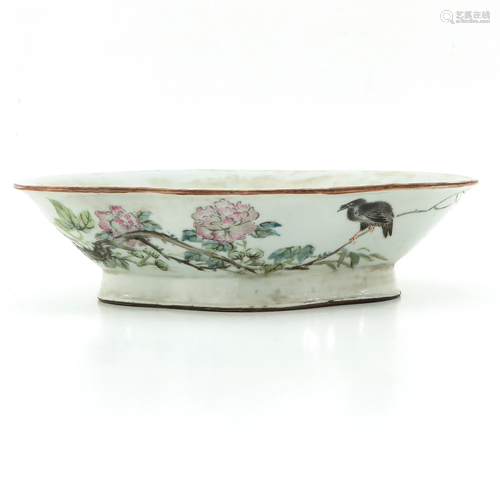 A Qianjiang Cai Decor Altar Dish