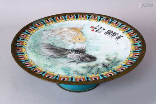 A 19TH/20TH CENTURY CHINESE CLOISONNE ENAMEL TWIN FISH STEMMED DISH, the centre decorated with