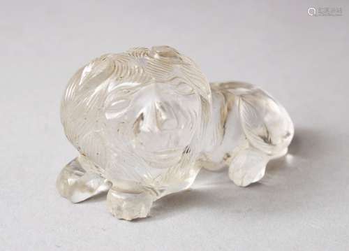 A GOOD ISLAMIC / PERSIAN CARVED ROCK CRYSTAL LION, 7cm.