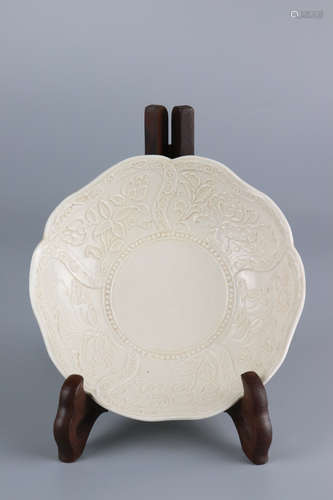 Chinese Ding Wave Engraved Porcelain Plate