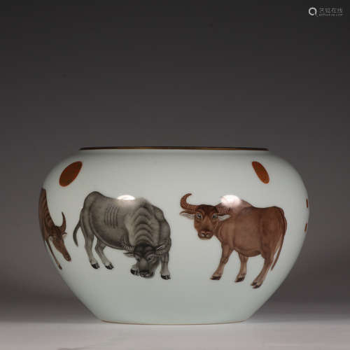 Chinese Famille Rose Porcelain Vat