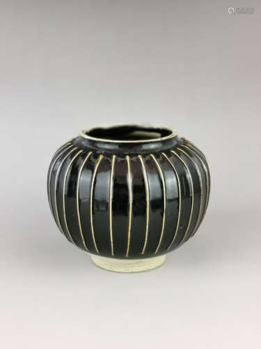 Chinese Black Glazed Porcelain Pot