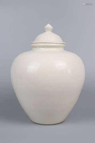 Chinese Ding Wave Porcelain Cover Jar