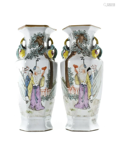 PAIR OF LARGE CHINESE PORCELAIN VASES WITH SCENES