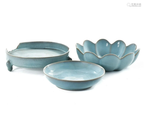 THREE CHINESE CELADON PORCELAIN PLATES