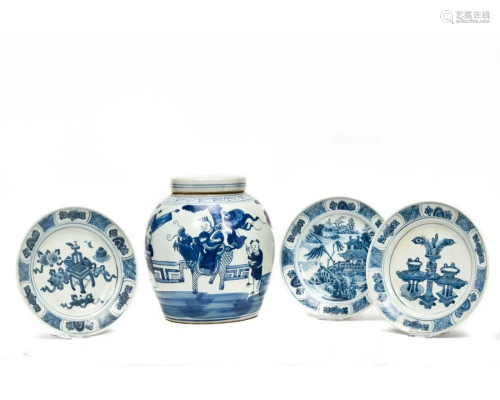 FOUR CHINESE BLUE AND WHITE PORCELAIN PLATES AND JAR