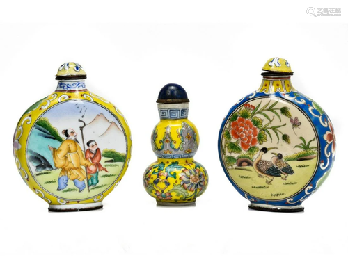 THREE CHINESE ENAMELED SNUFF BOTTLES