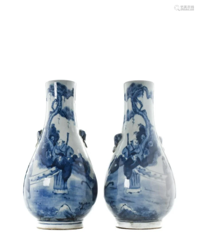 PAIR OF CHINESE BLUE AND WHITE PORCELAIN VASES