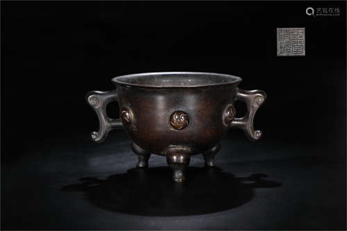 A Chinese Bronze Incense Burner