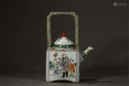 A Chinese Wu-Cai Glazed Porcelain Teapot