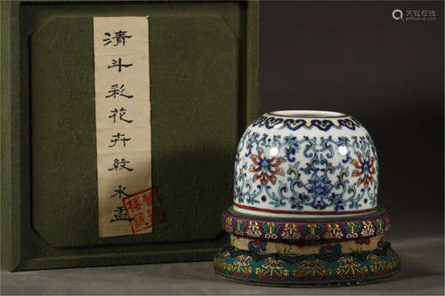 A Chinese Dou-Cai Porcelain Water Pot