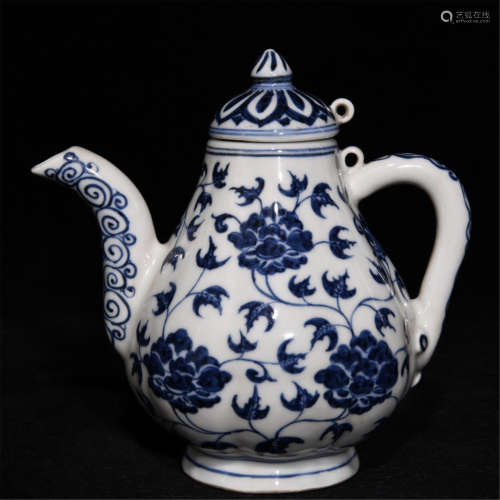 A Chinese Blue and White Porcelain Teapot