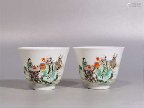 A Pair of Chinese Wu-Cai Glazed Porcelain Cups