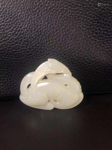 a chinese white jade carving pendant